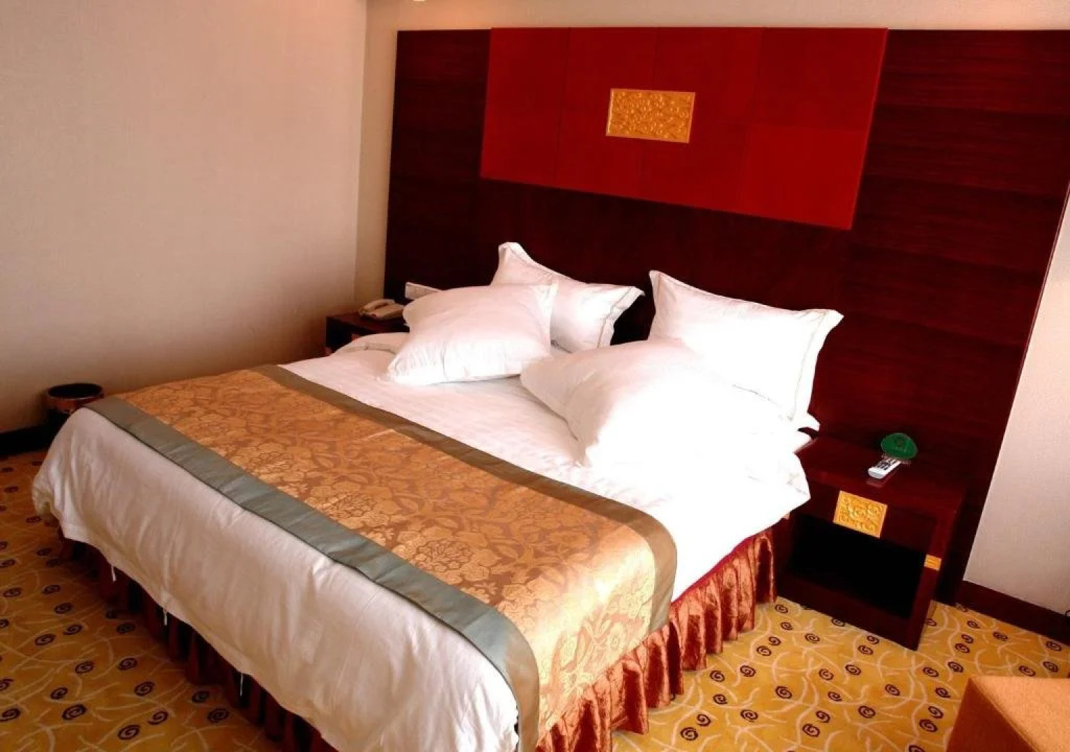 Enraton International Hotel