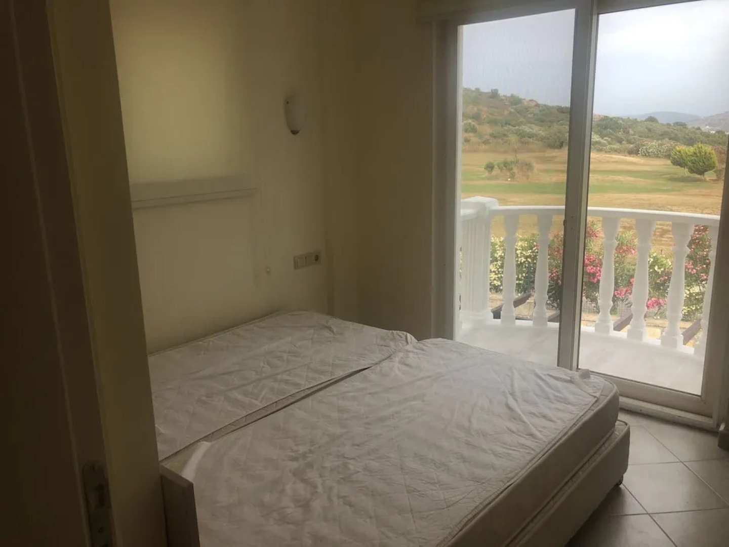 Flamingo Country Club Apartment Complex