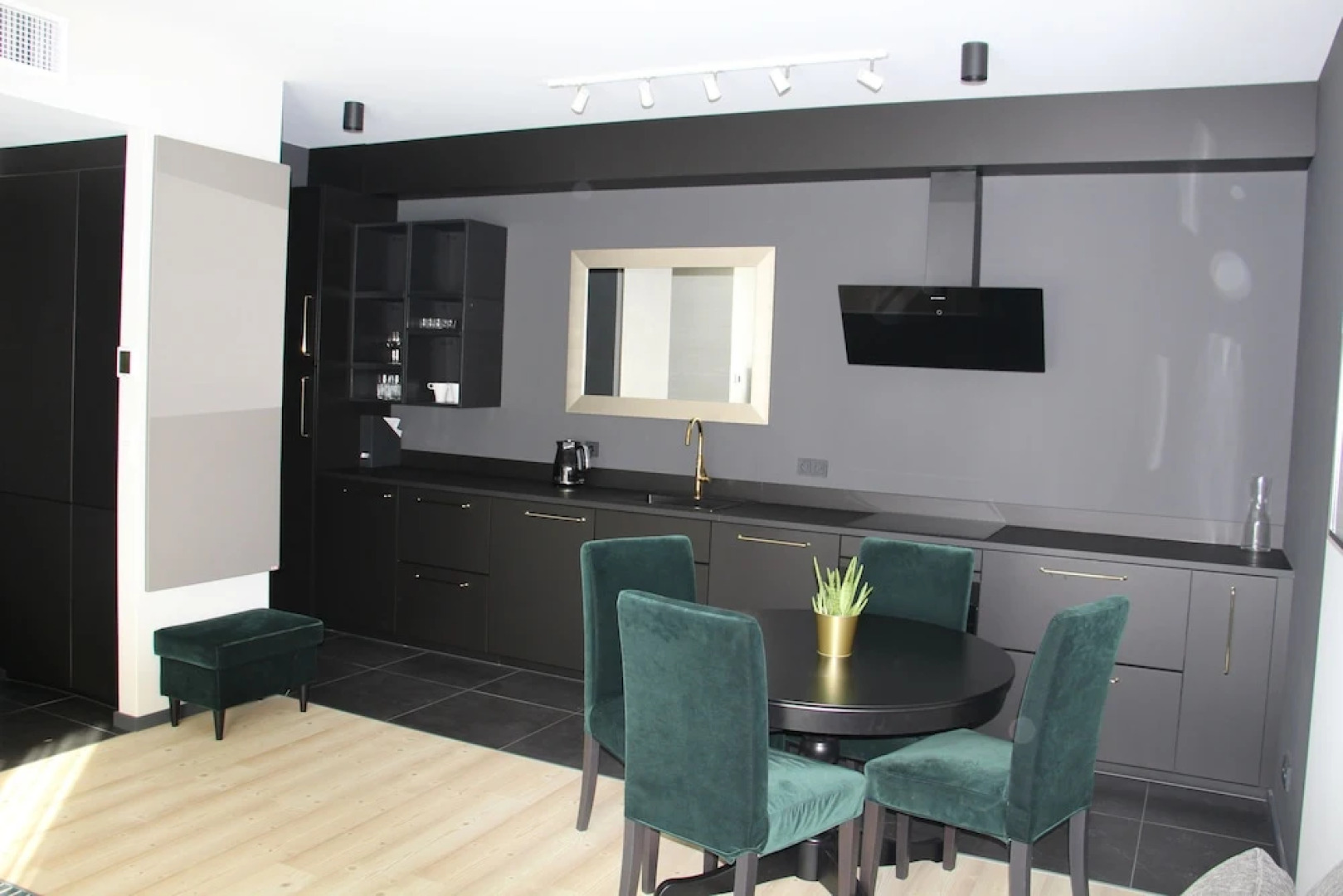 Flats For Rent  - Verano Residence