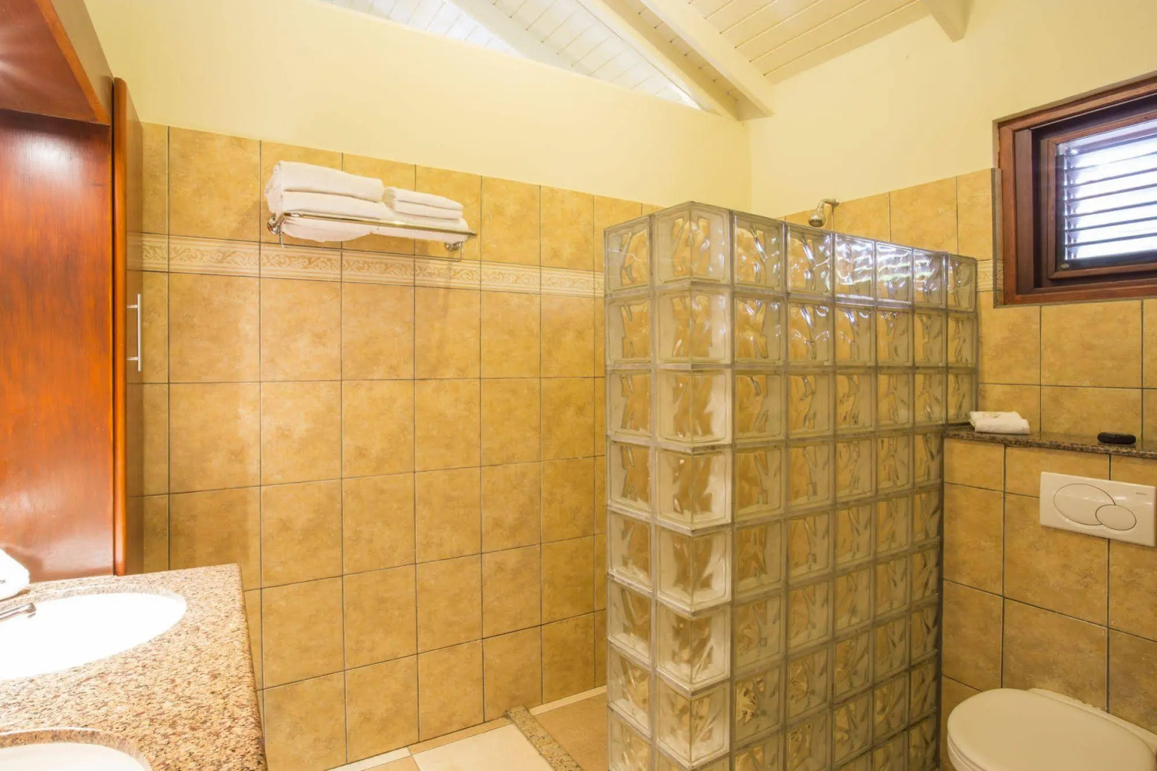 Blue Bay village villa 11