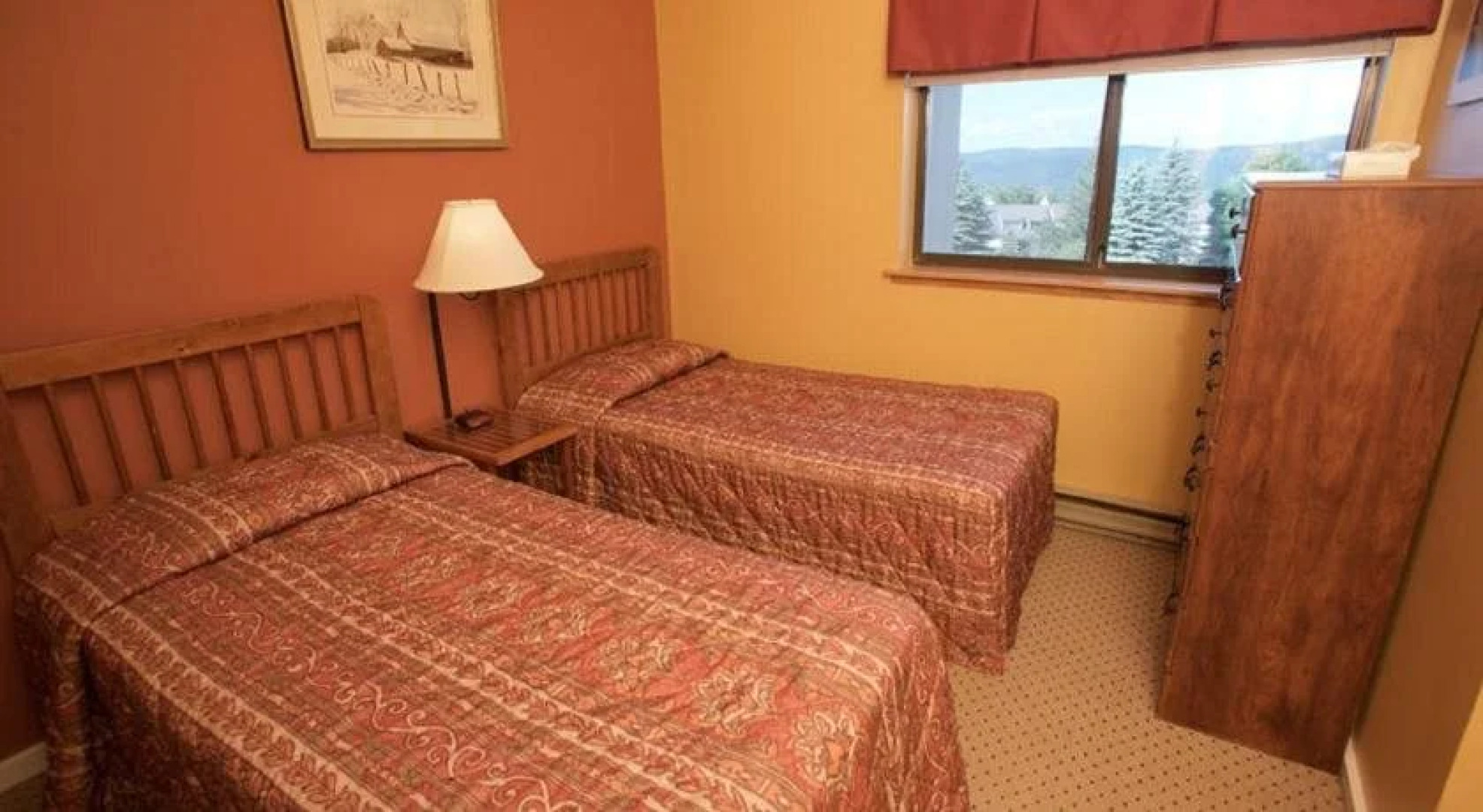 Pinnacle Condominiums