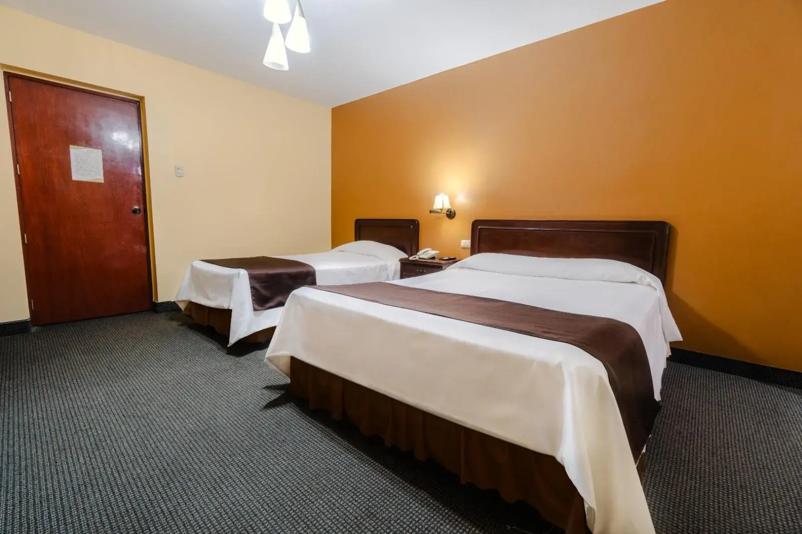 Cesar's Hotel La Merced