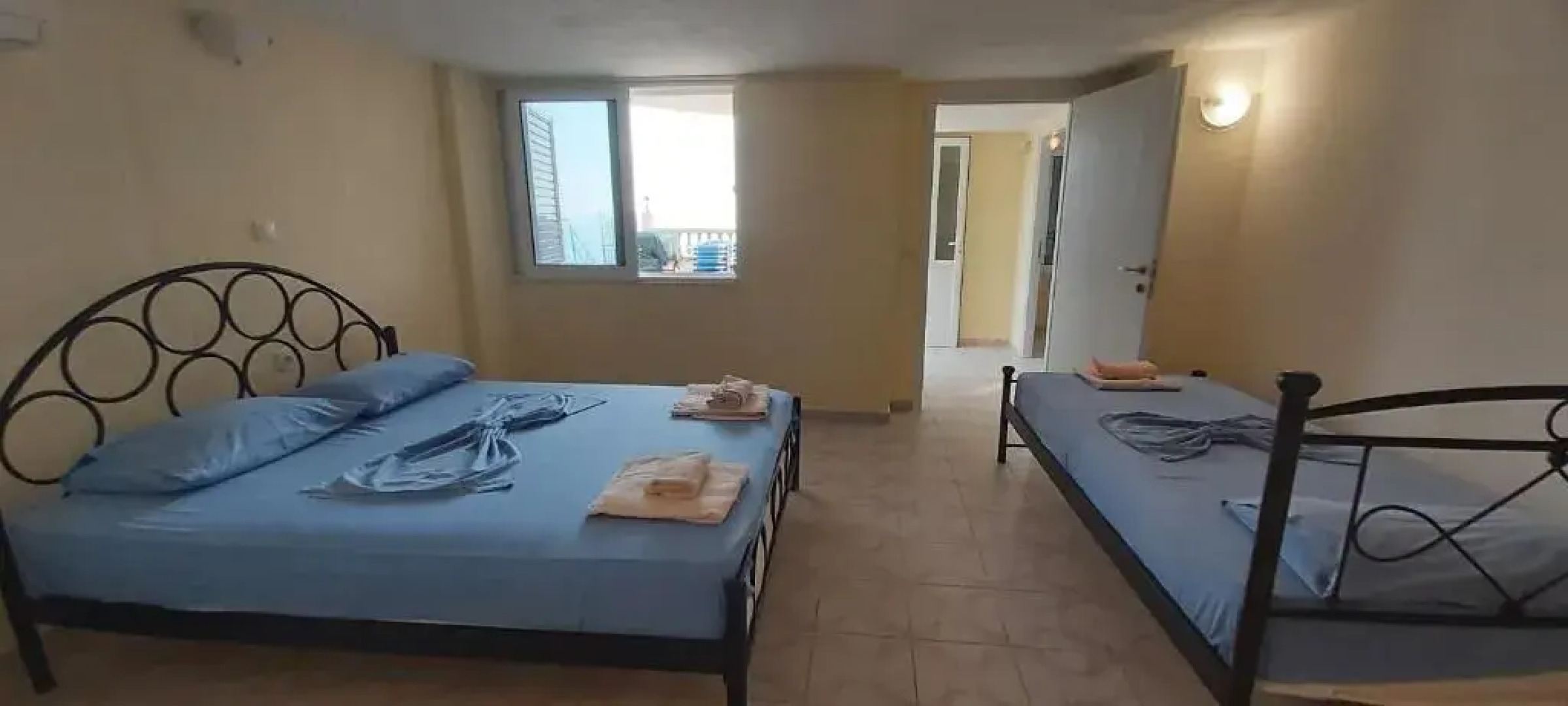 Magic Ionian Apartments & Rooms