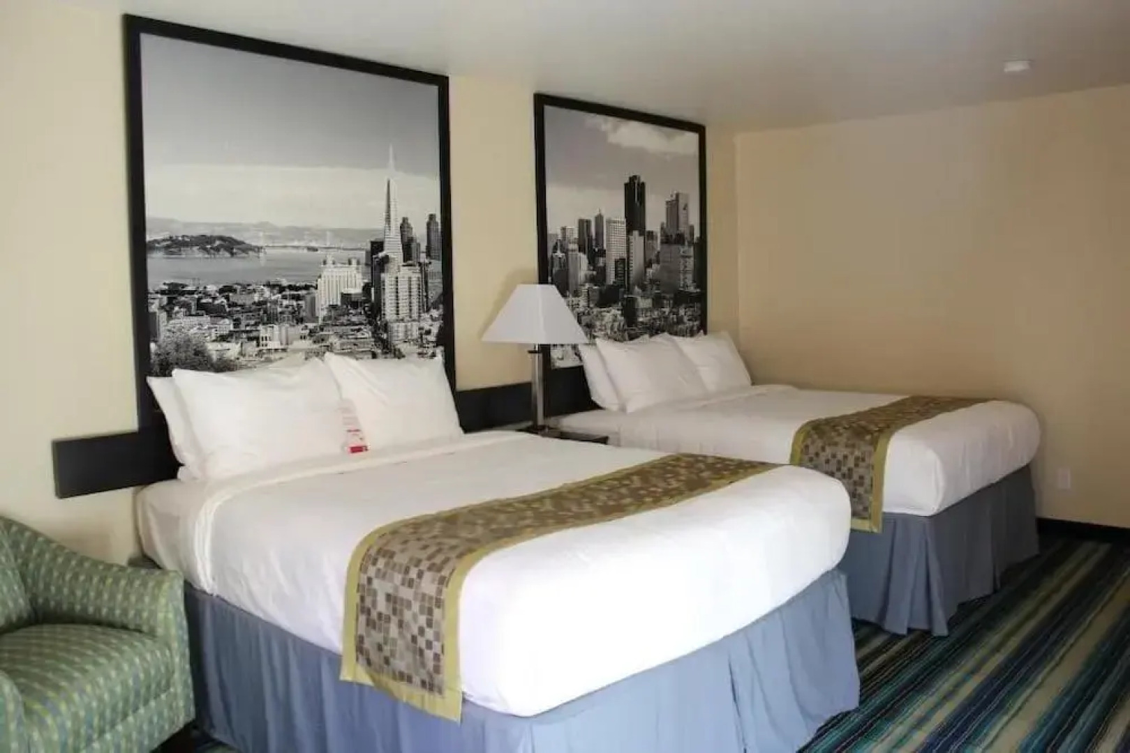 Super 8 By Wyndham Vallejo/Napa Valley