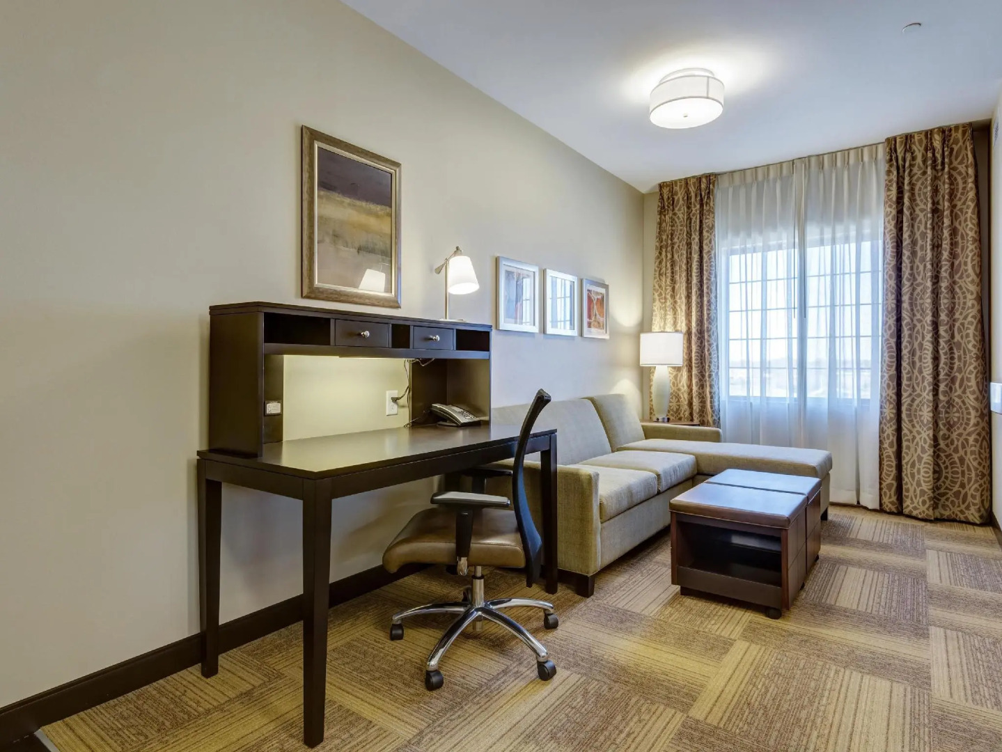 Staybridge Suites St Louis - Westport by IHG