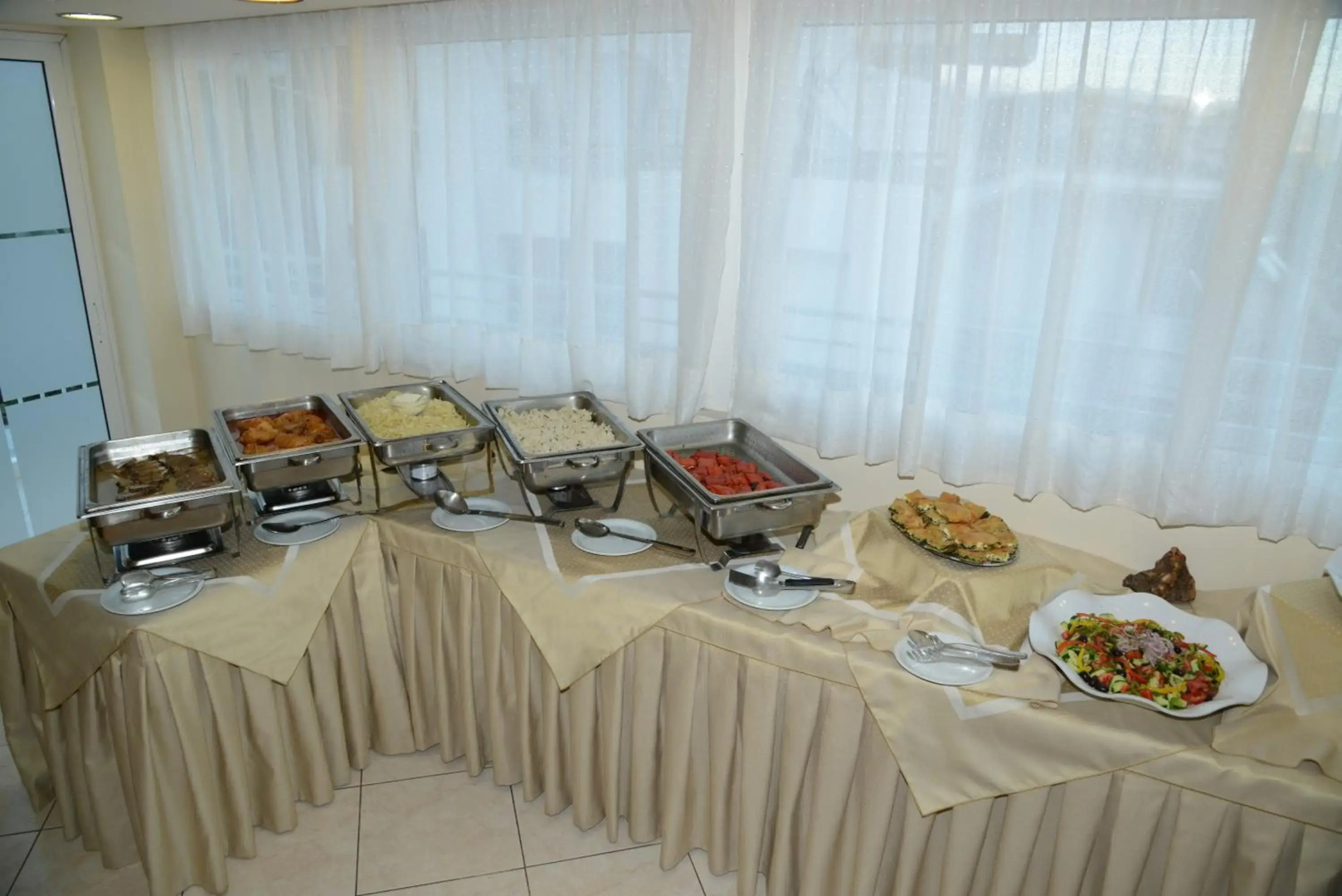 Viaros Hotel Apartments