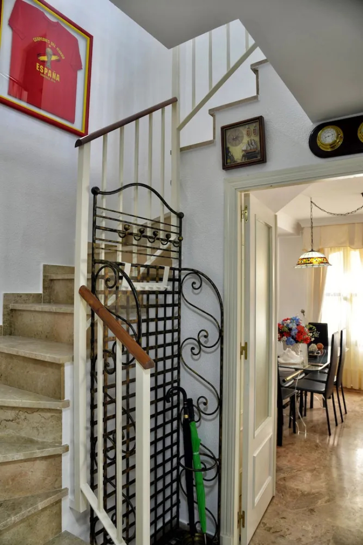 Chalet el Naranjo – WONDERSTAYS