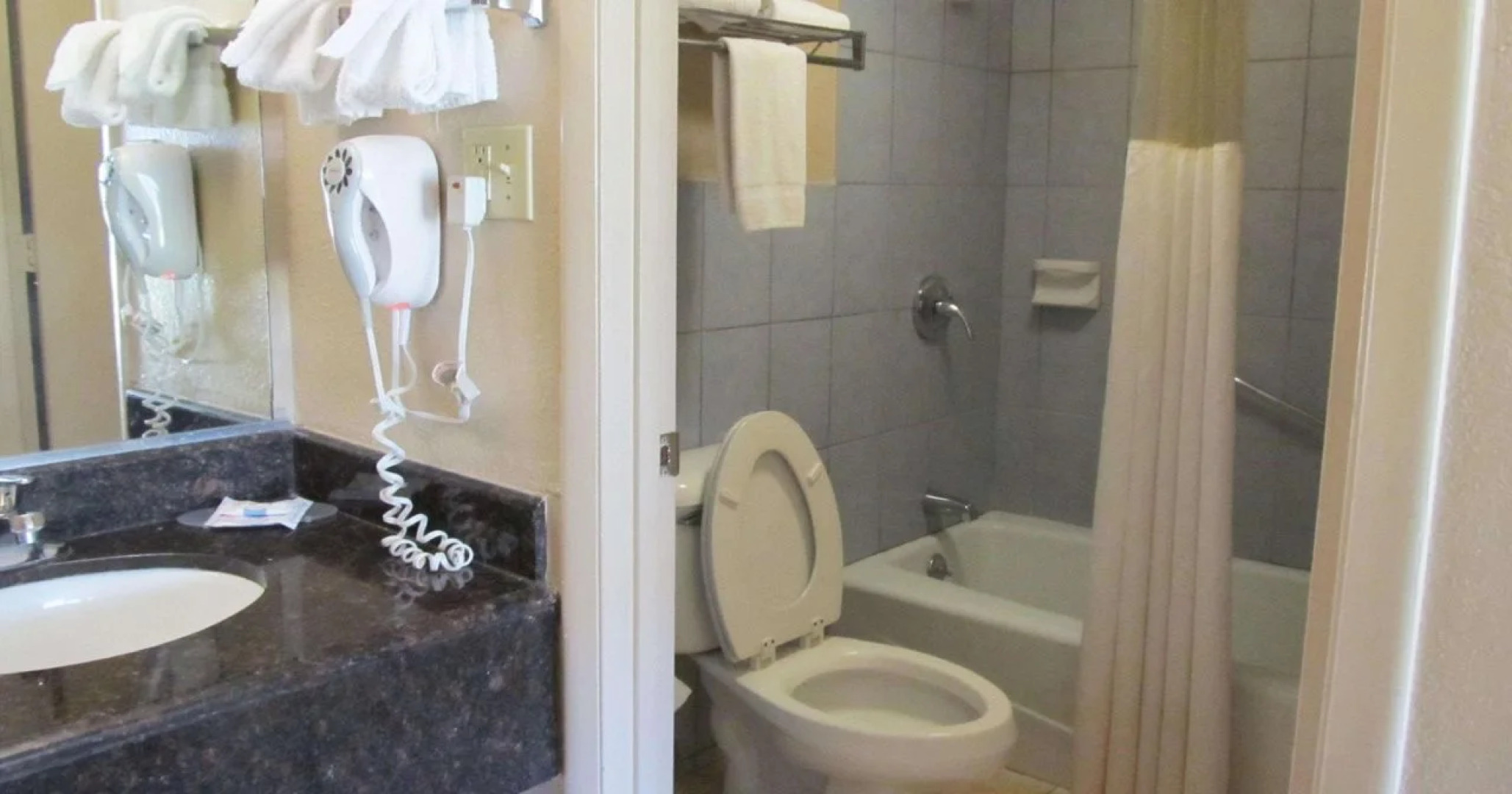 Magnuson Hotel Idabel