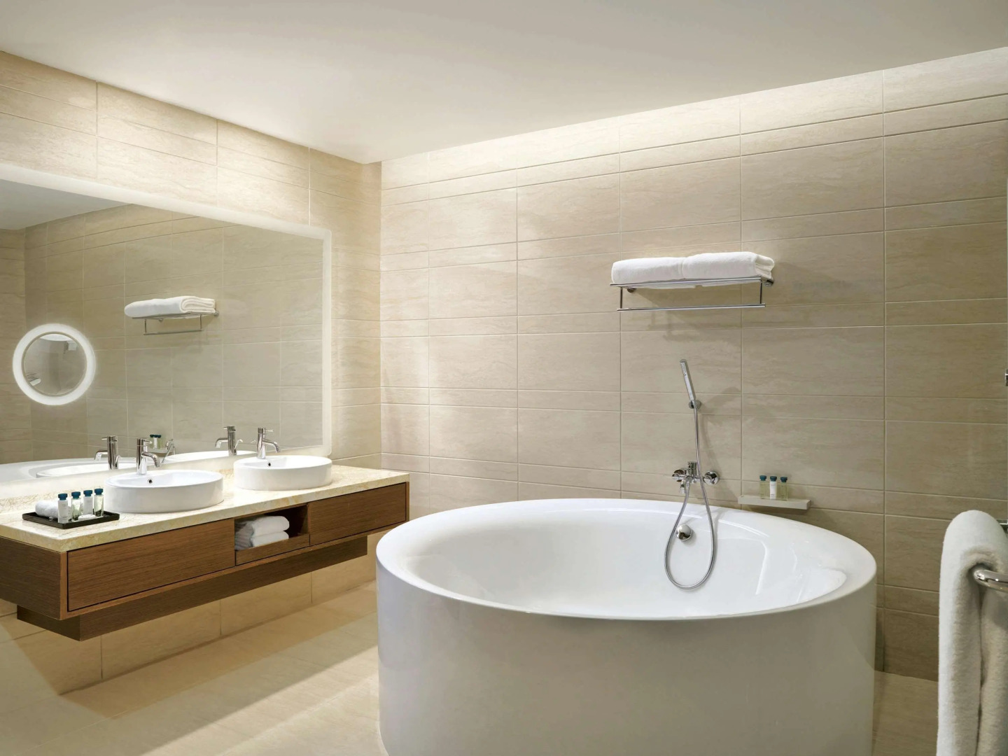 Mövenpick Hotel & Convention Centre KLIA