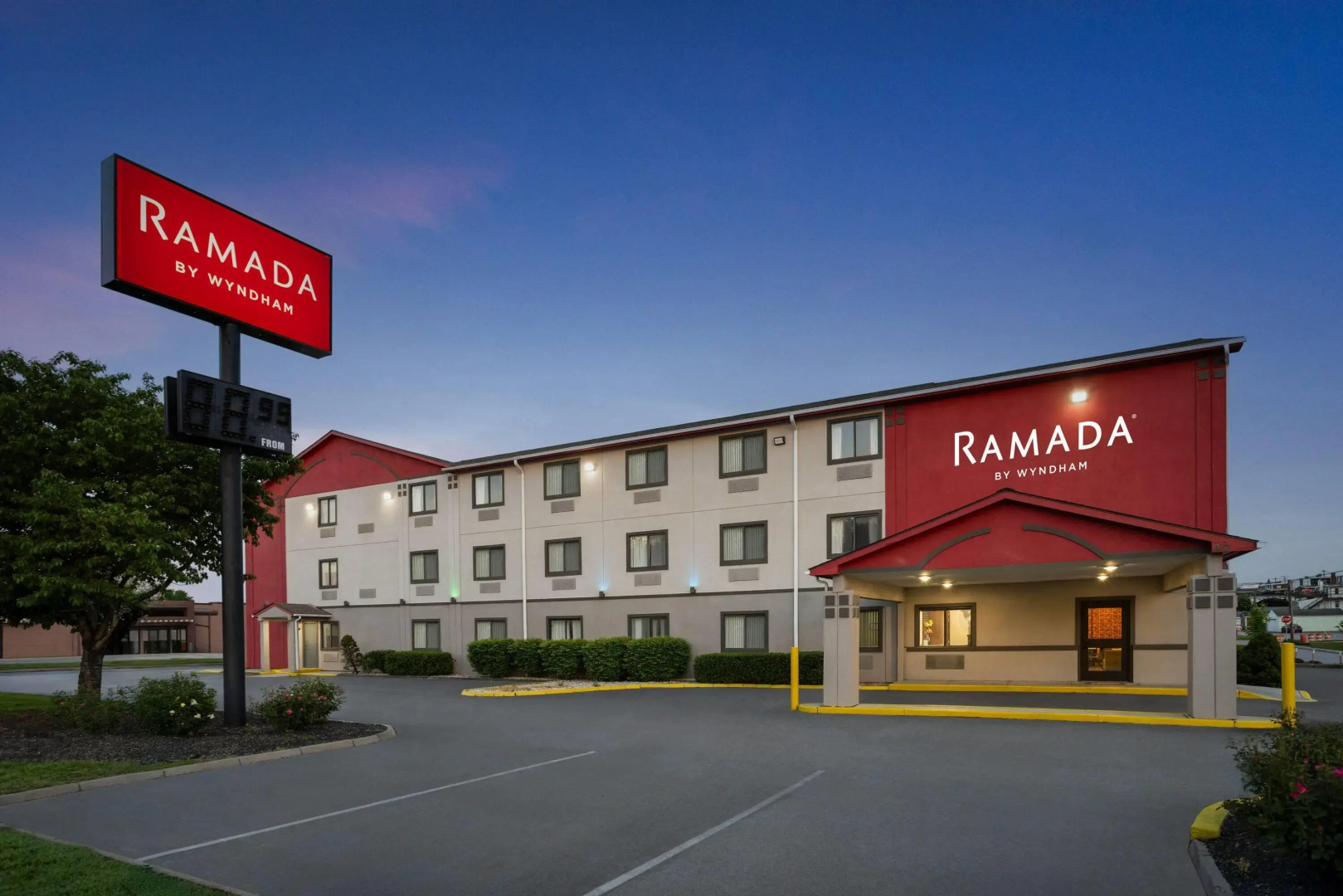 Ramada by Wyndham York Harrisburg Hershey