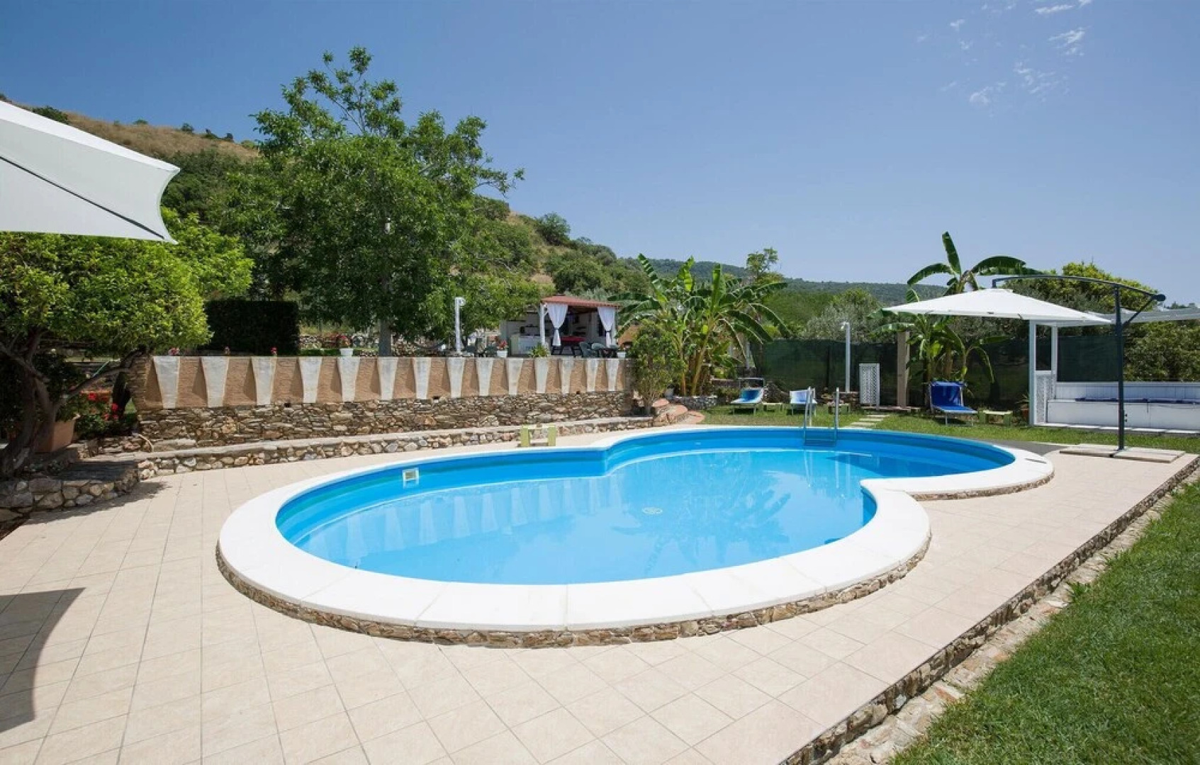 Stunning Home in Cittadella del Capo With 4 Bedrooms, Private Swimming Pool and Outdoor Swimming Pool