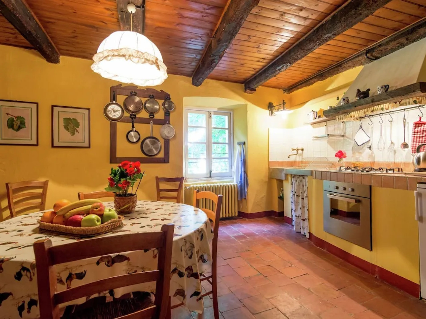 Beautiful Castle in Tagliolo Monferrato with Barbecue