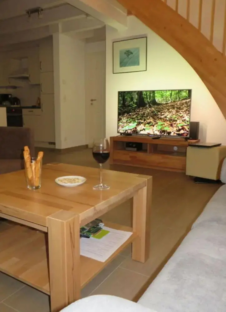 Cosy Apartment by the Lake