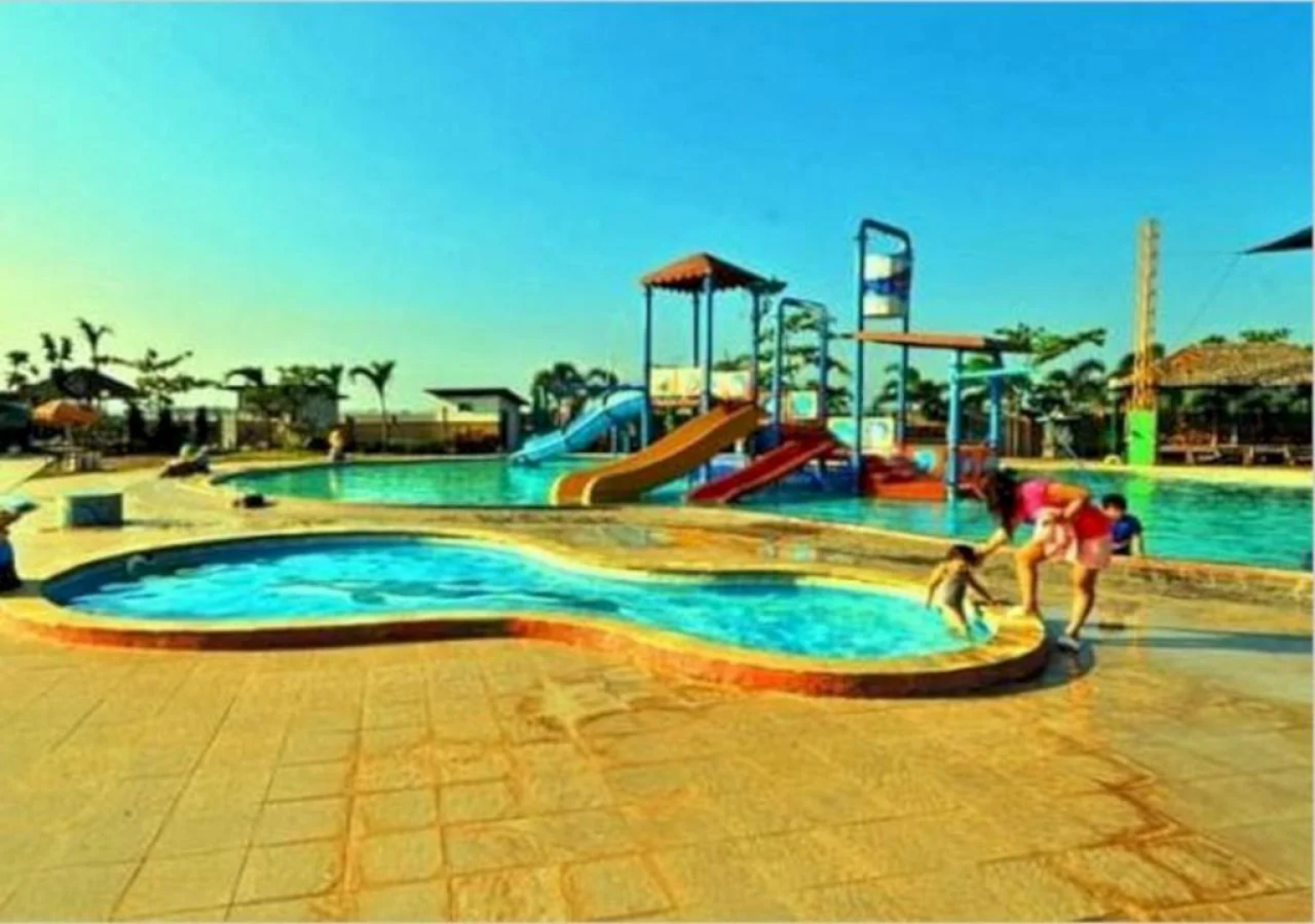 Parkside Mandarin Hotel Pekalongan