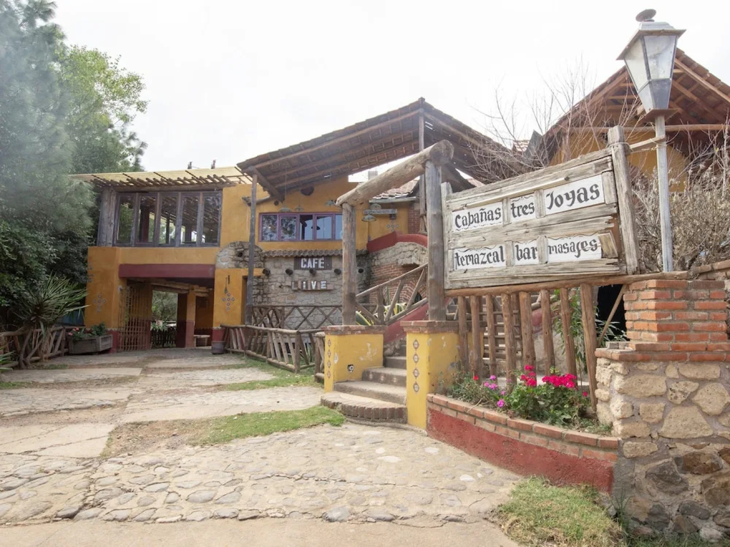 Hotel Cabañas Tres Joyas