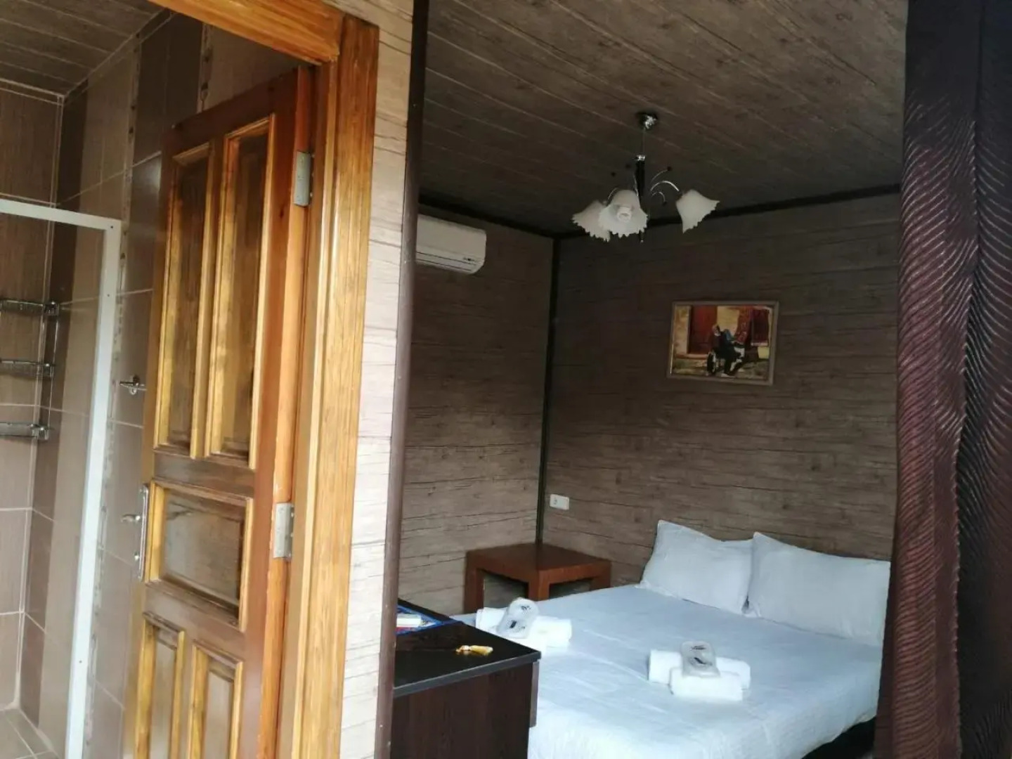 Seven Rock Cave Hotel