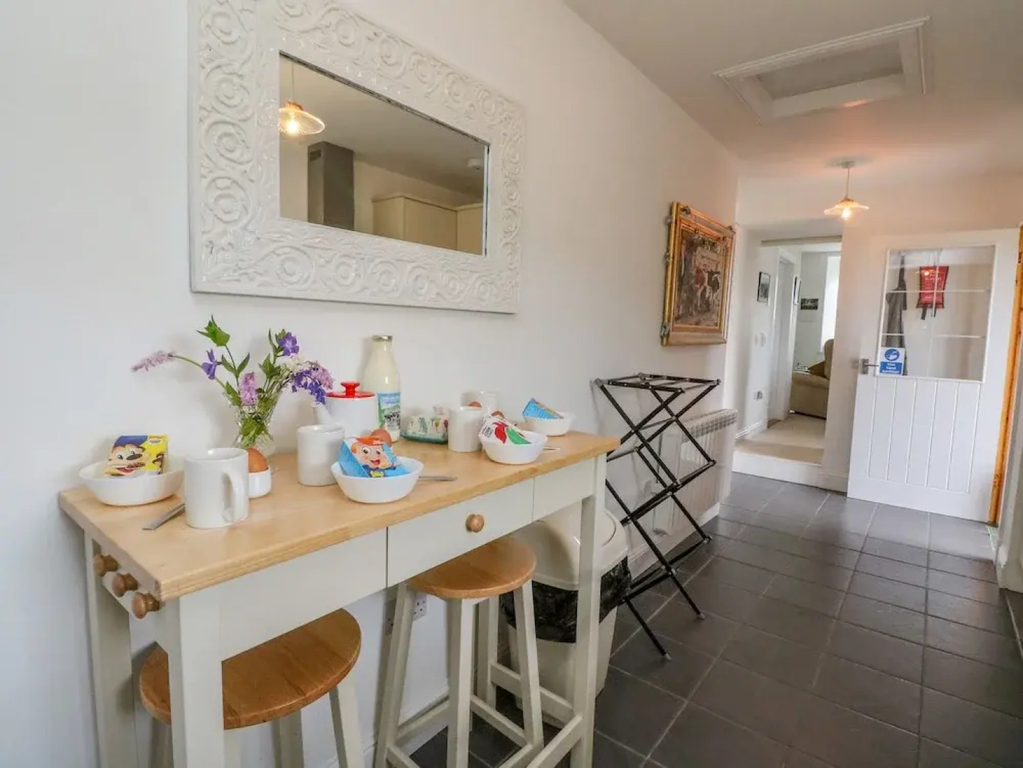 Seaview-barsloisnach Cottage