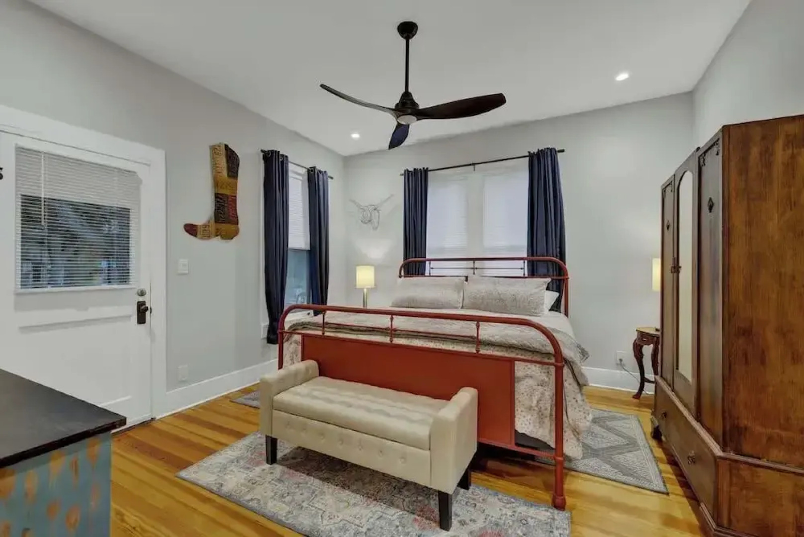 Tolle Haus: W/pool & Firepit-walk to Schlitterbahn, Comal Chutes & Downtown!