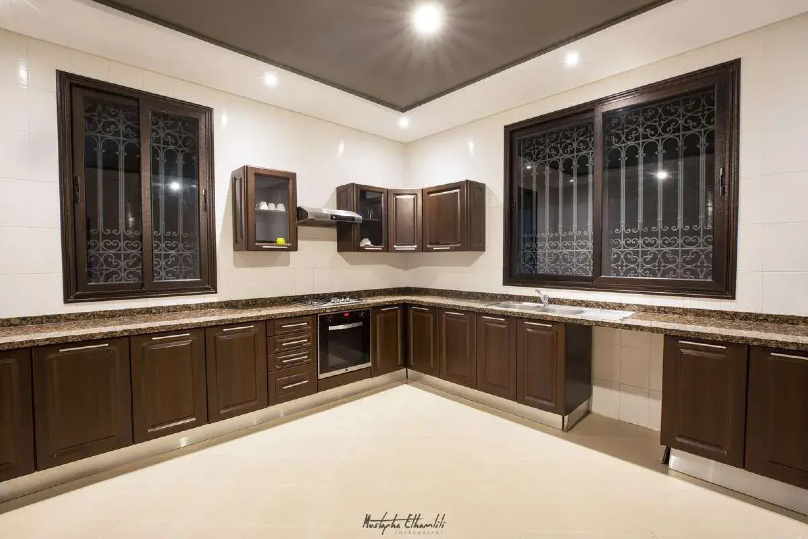 Malaya Suites & Villas