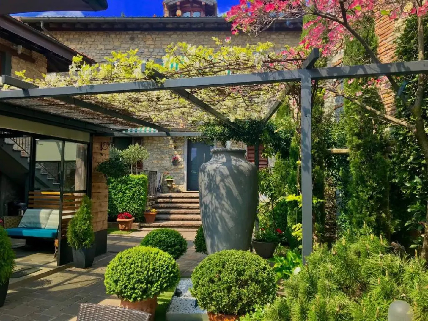 Heidi Bed and Breakfast