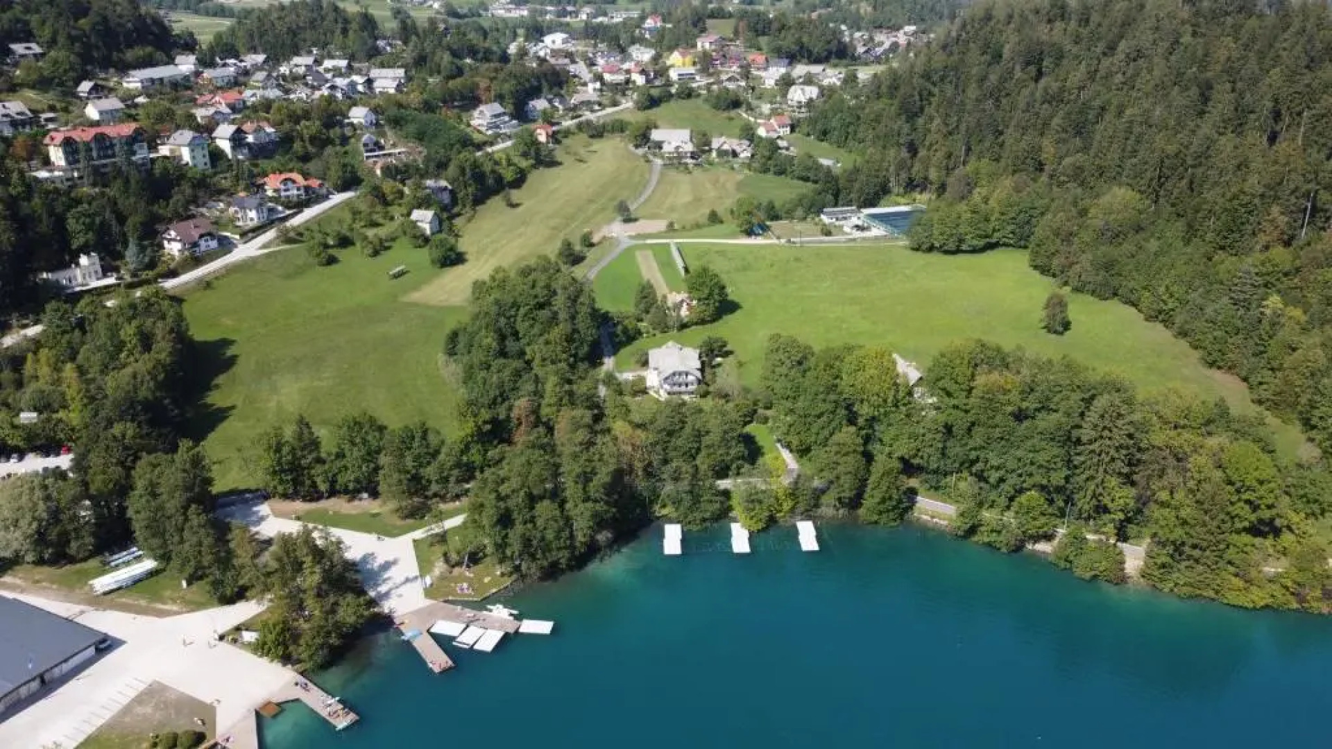 Apartments & Rooms Sebanc by Lake