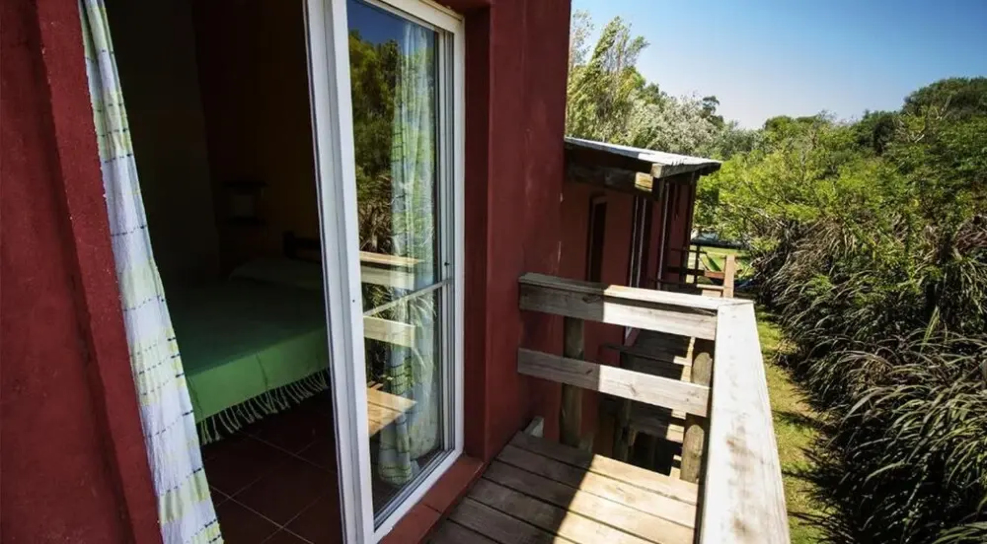 El Viajero La Pedrera Hostel & Suites