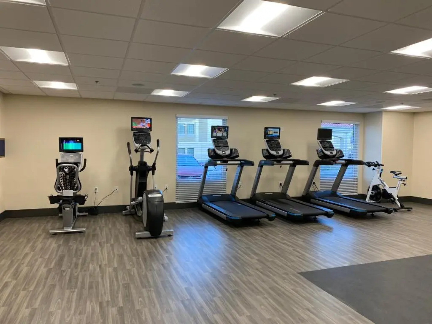 Hampton Inn & Suites Ocean City West