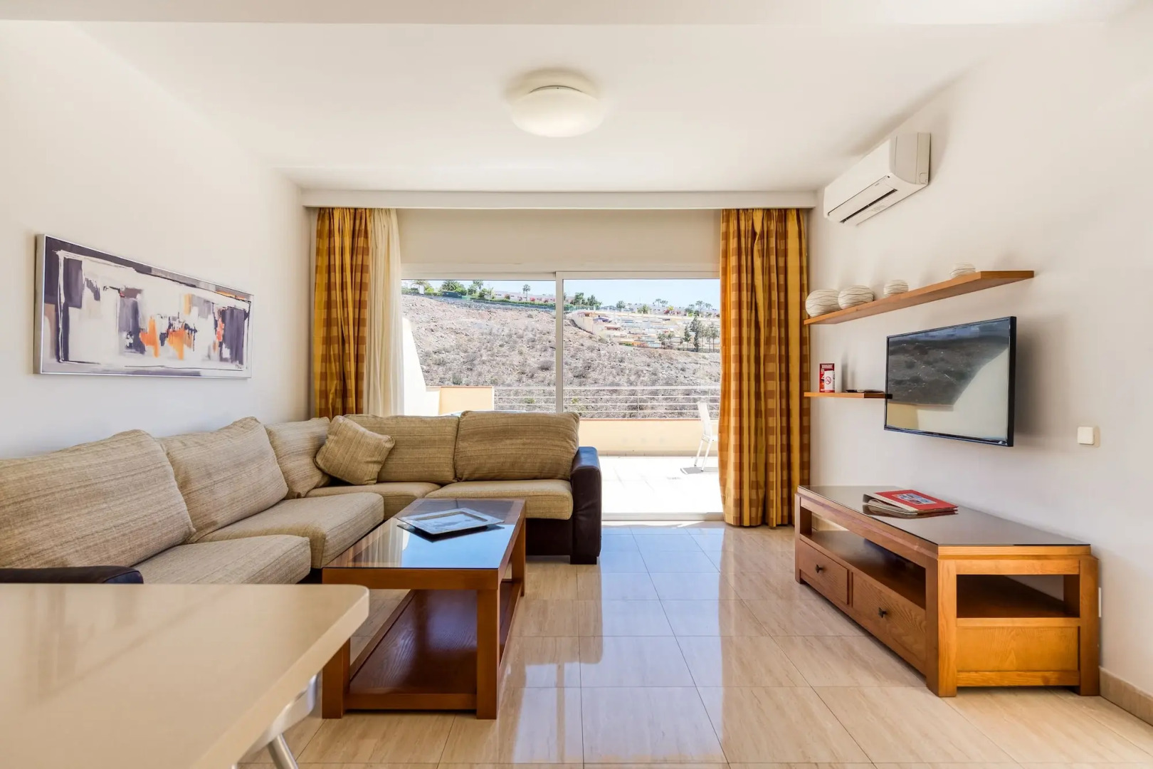 Отель Holiday Club Sol Amadores