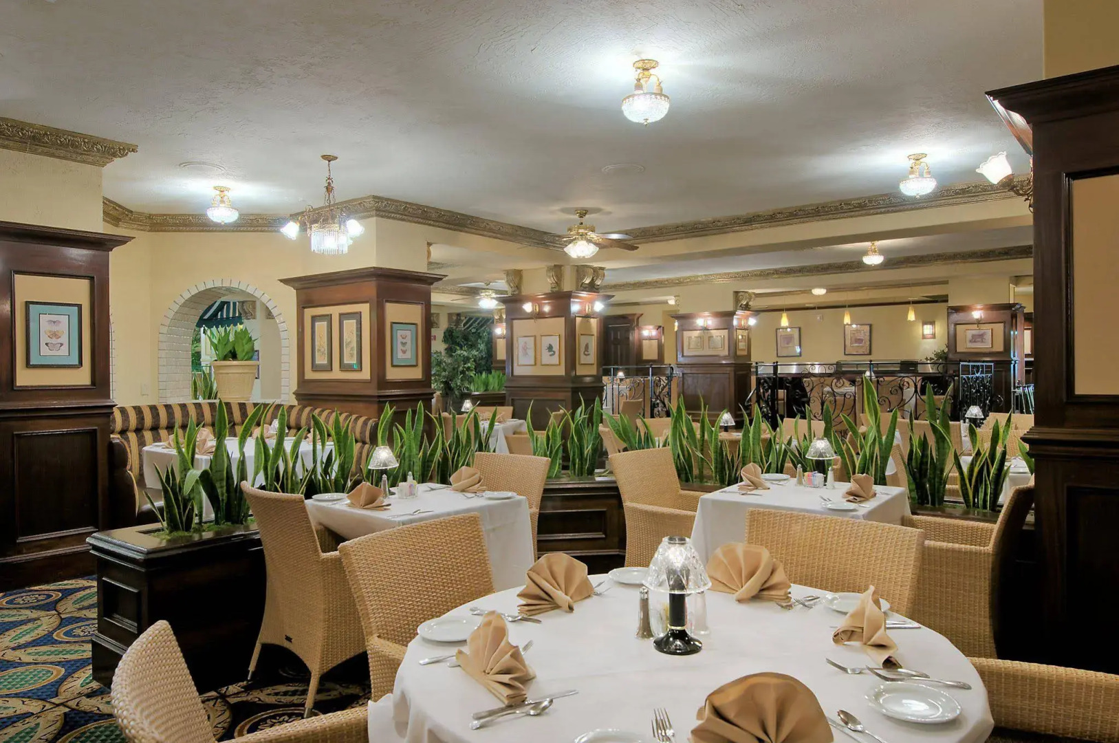 Embassy Suites by Hilton Los Angeles Downey