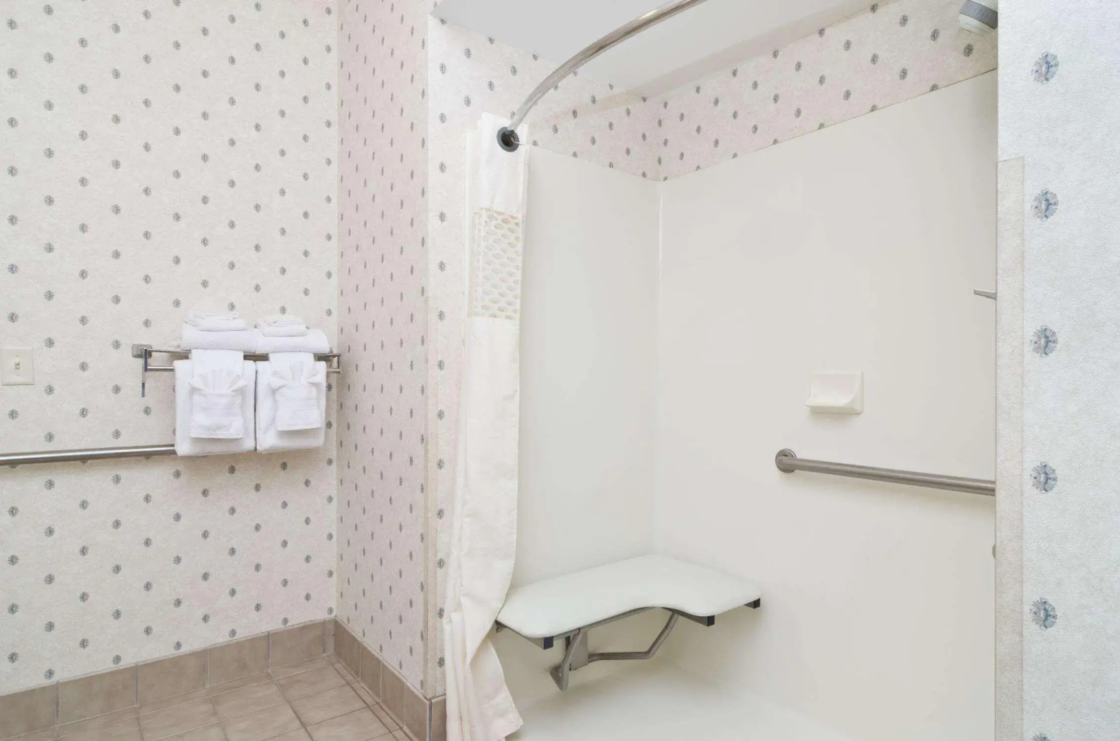 Spark by Hilton Newcomerstown