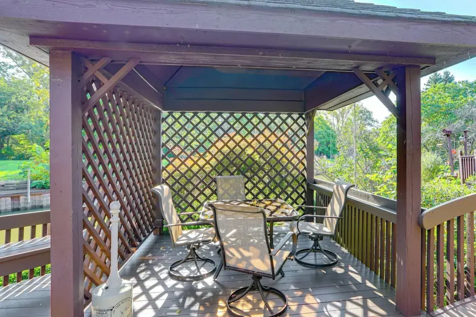 Vermilion River Home w/ Hot Tub & Private Dock!