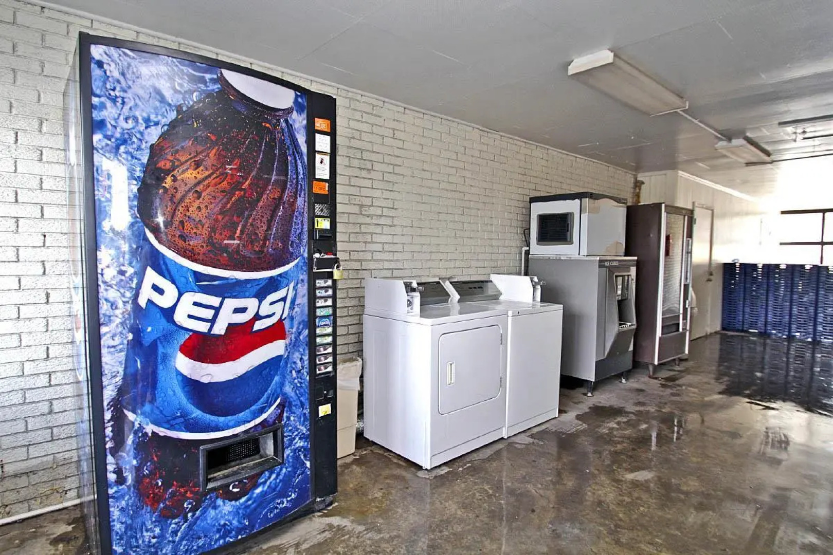 Motel 6 Sallisaw, OK