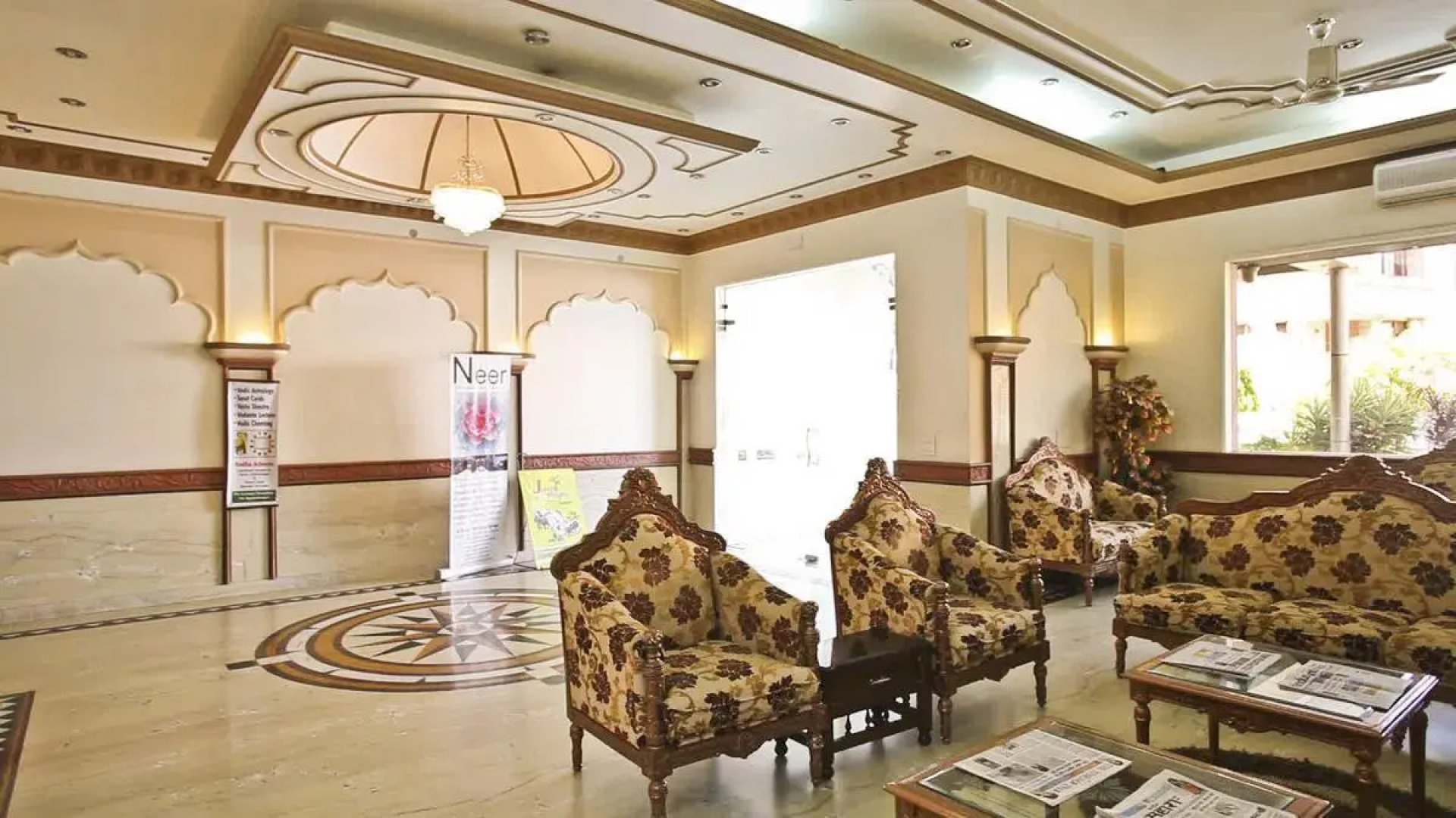 Hotel Vasundhara Palace Rishikesh