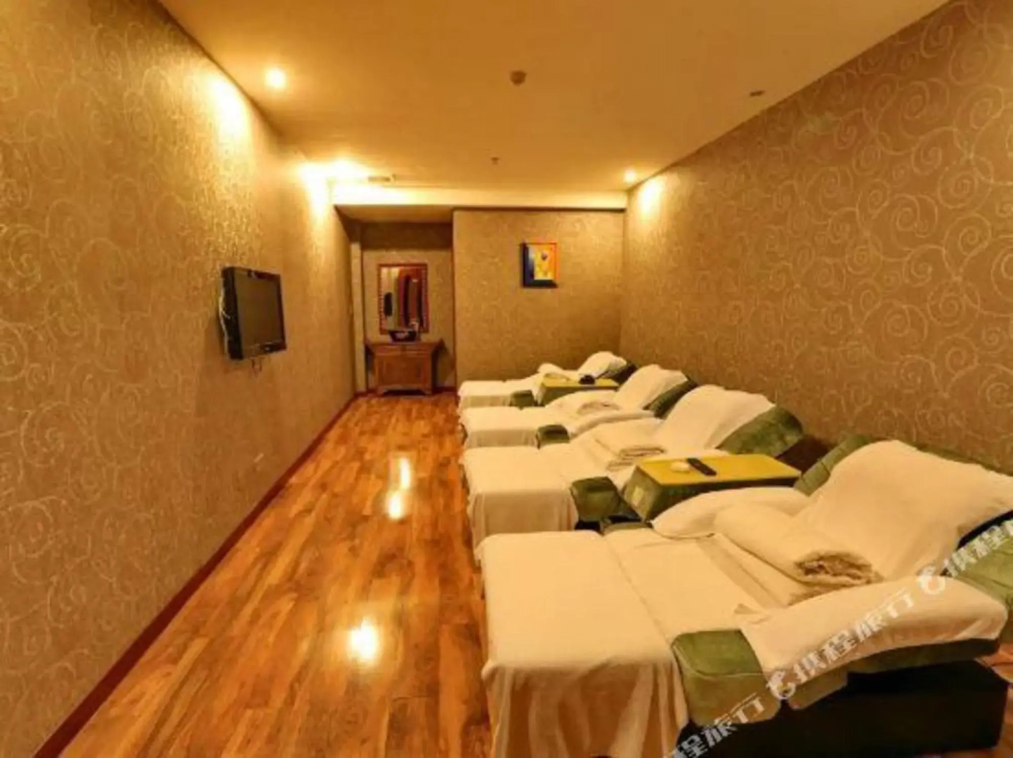 Bin Jiang International Hotel