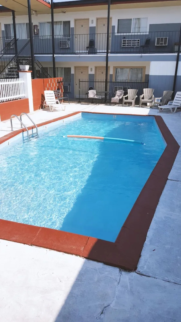 Coratel Inn & Suites by Jasper Hutchinson