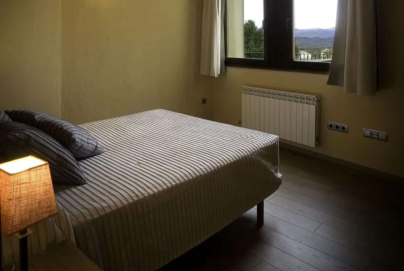 Apartaments Ca l'Estamenya Plaça de l'Esglesia