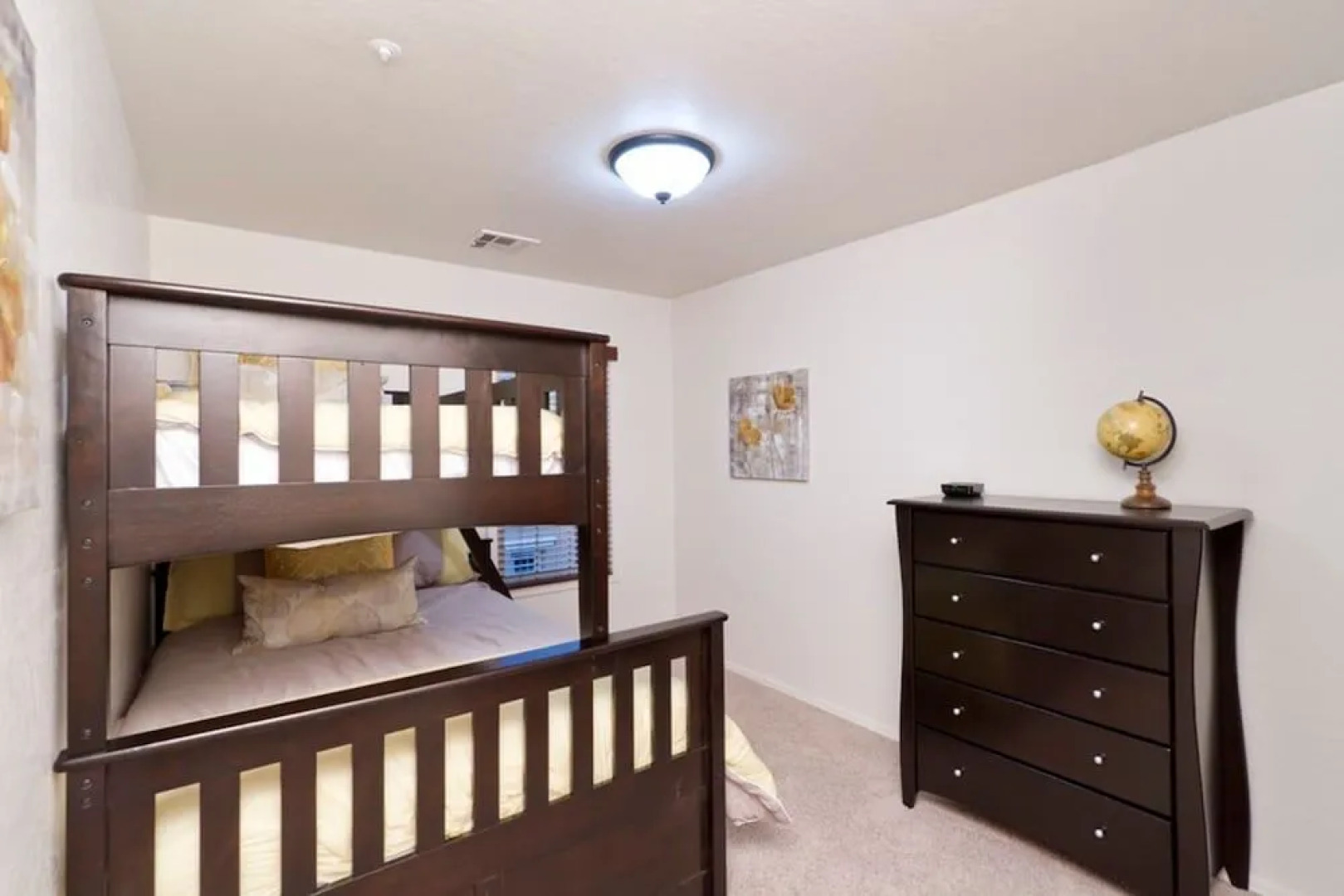 Morning Glory 3 BR by Casago