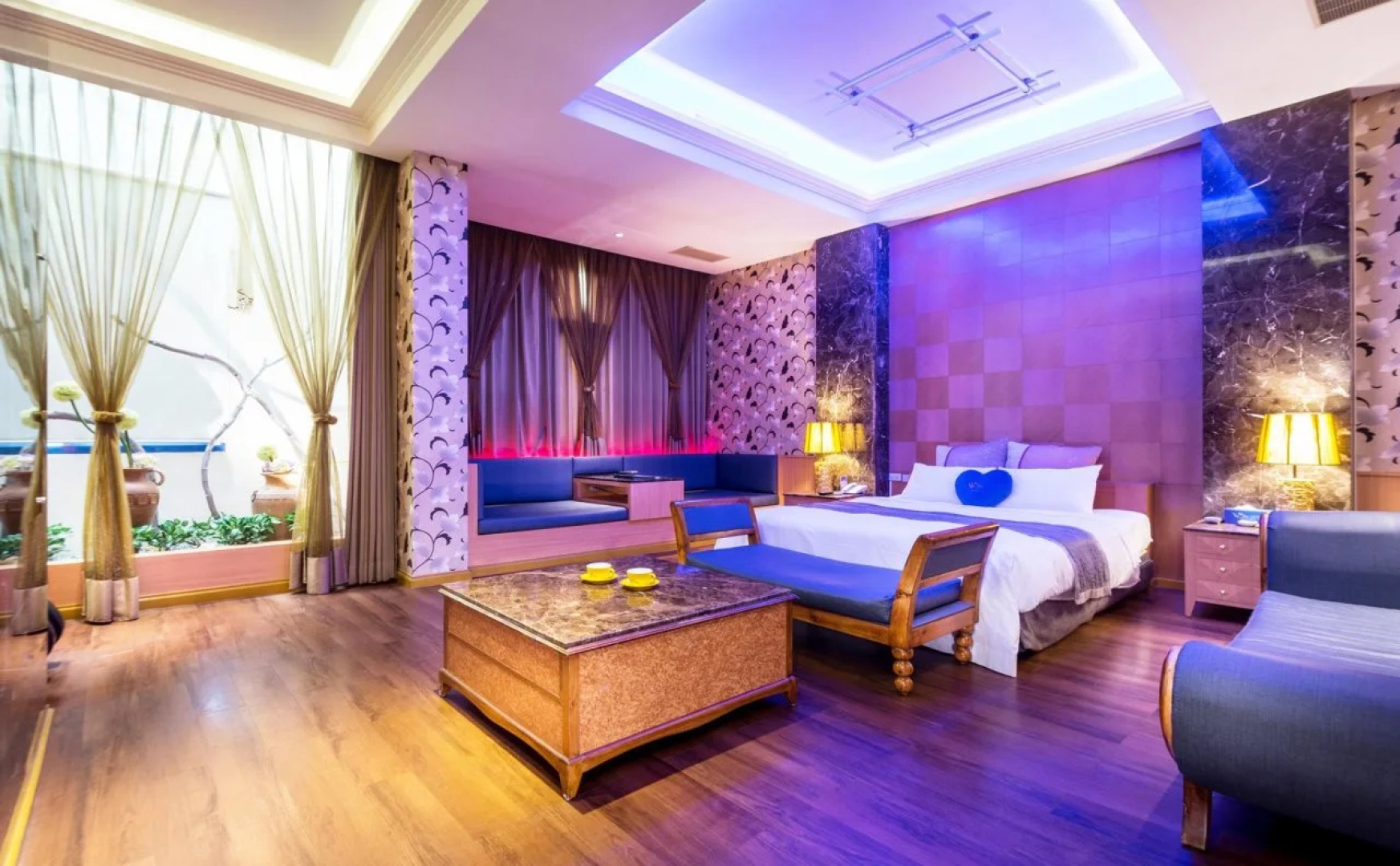 Blue Coast Spa Motel