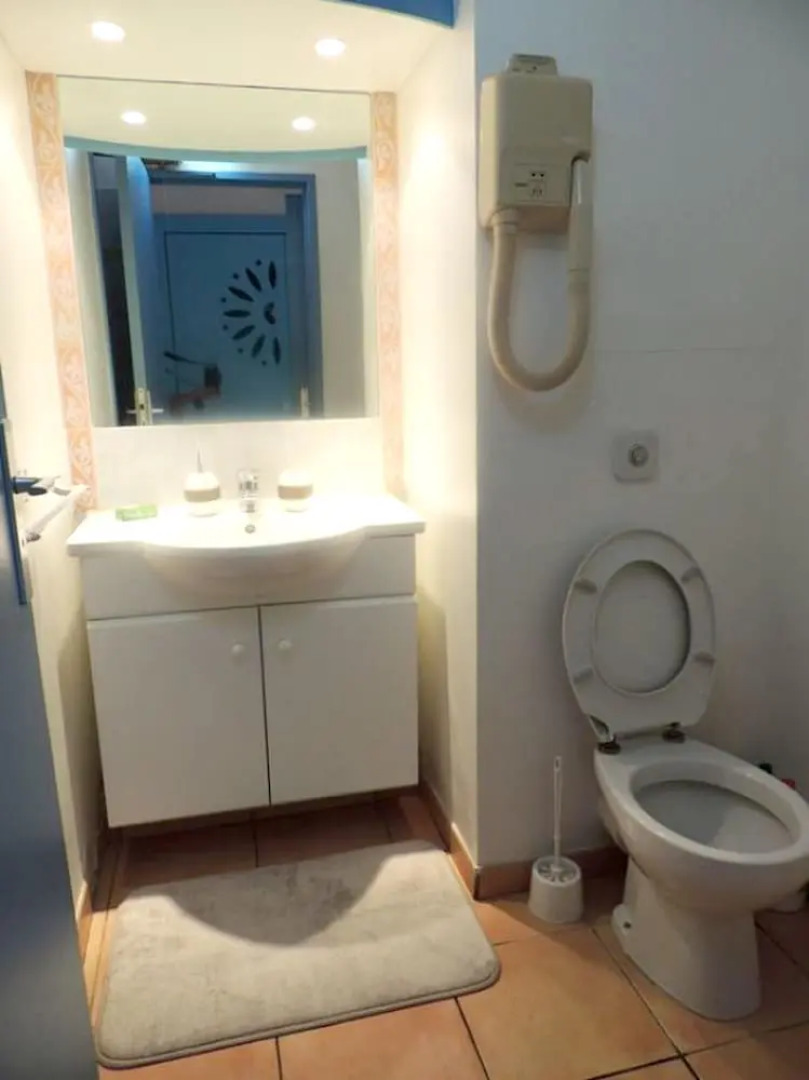 House with 2 Bedrooms in Guillestre, with Wonderful Mountain View, Furnished Terrace And Wifi - 12 Km From the Slopes