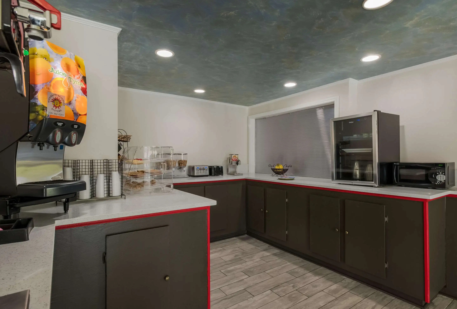 Econo Lodge Inn & Suites Diamondhead