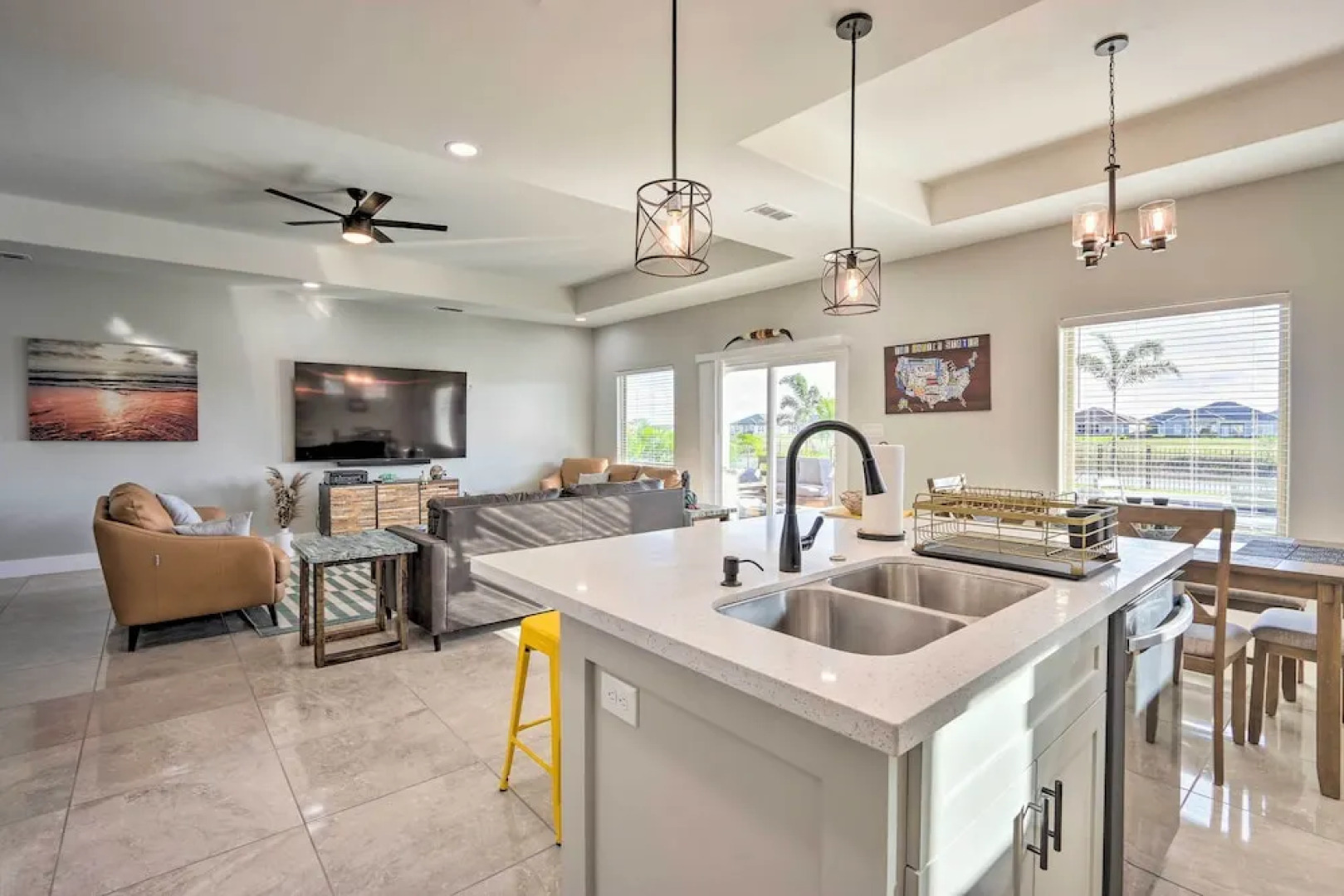 Stunning Laguna Vista Retreat w/ Pool & Grill