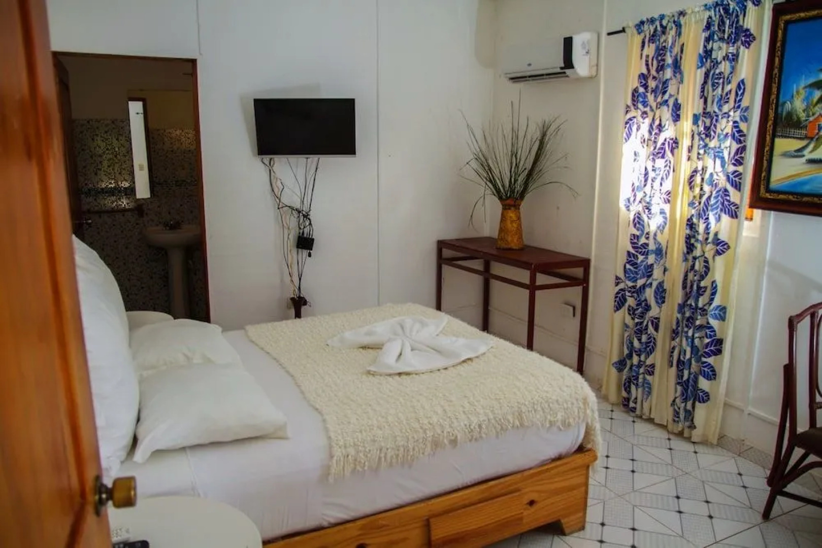 Hotel Colinas Del Rey