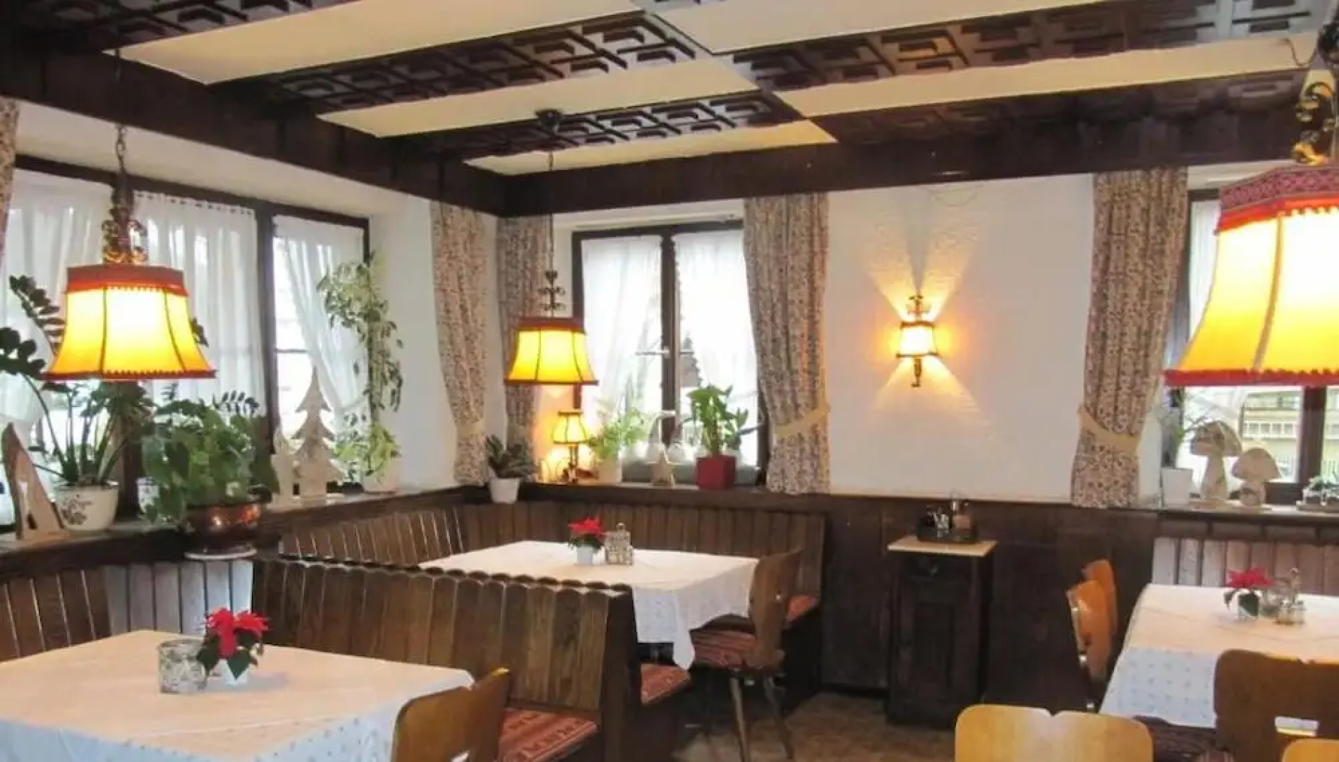 Hotel Restaurant Pension Krone Post