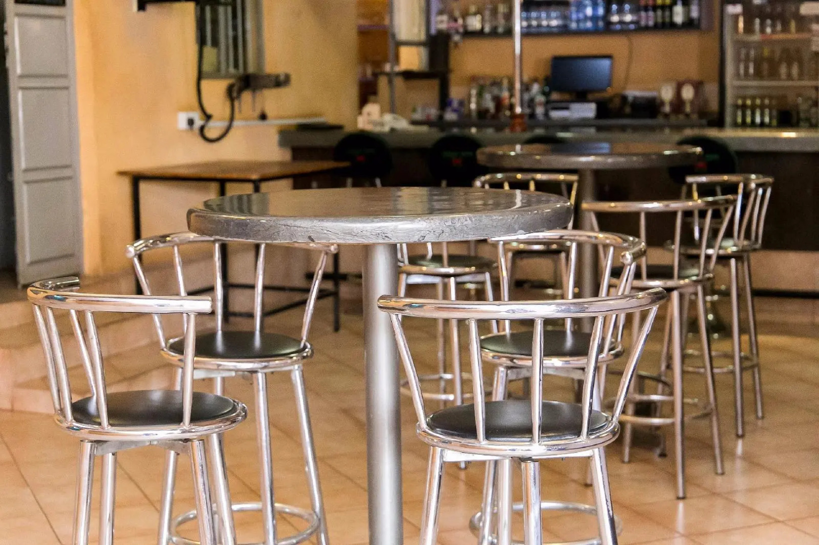 The Coconut Grill Hotel