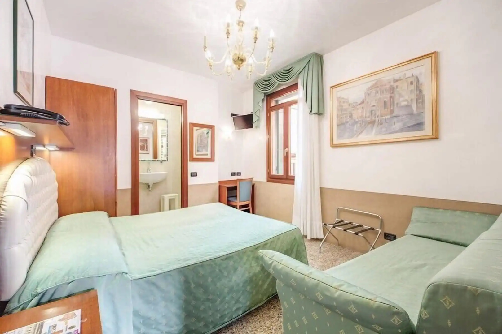 Hotel Atlantide