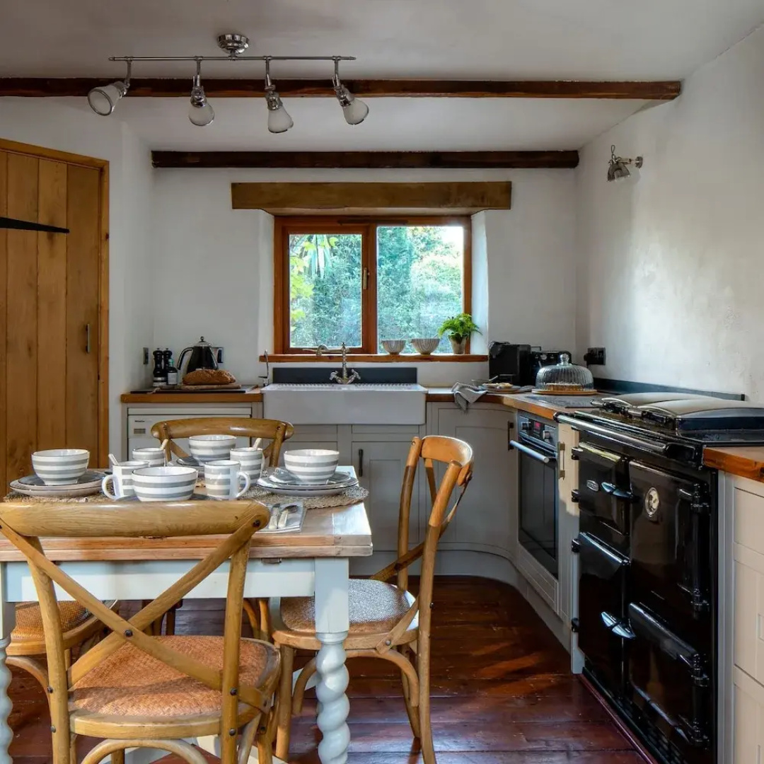 Old Coach House in Berry Pomeroy