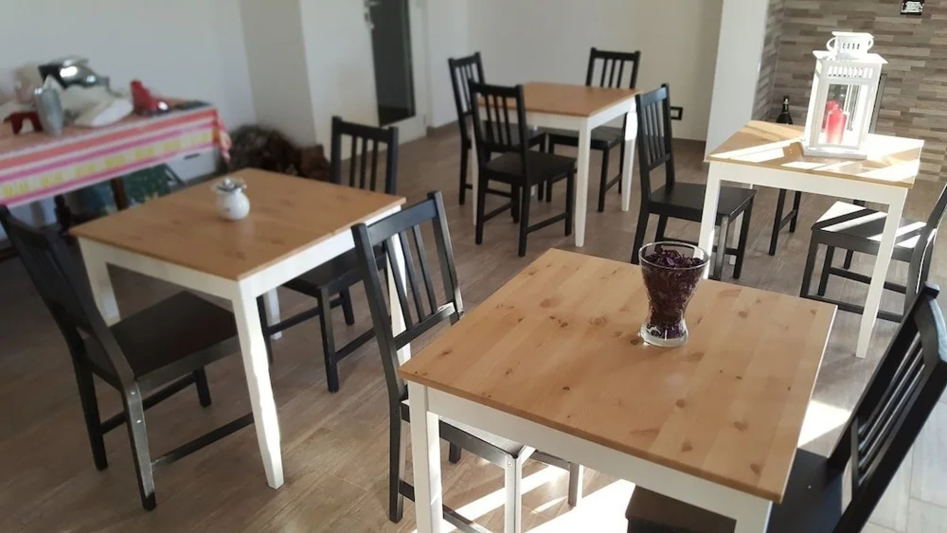 Valeri's Country House