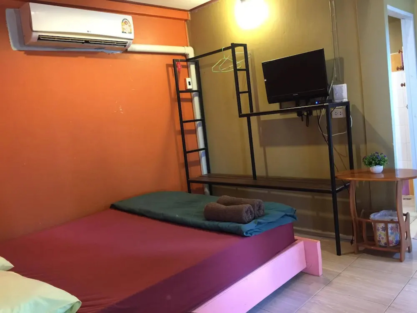 Sea Sun Moon Hostel