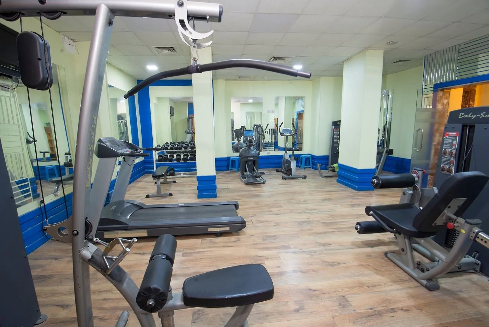 Eagles Downtown Zahabia & Beach Resort