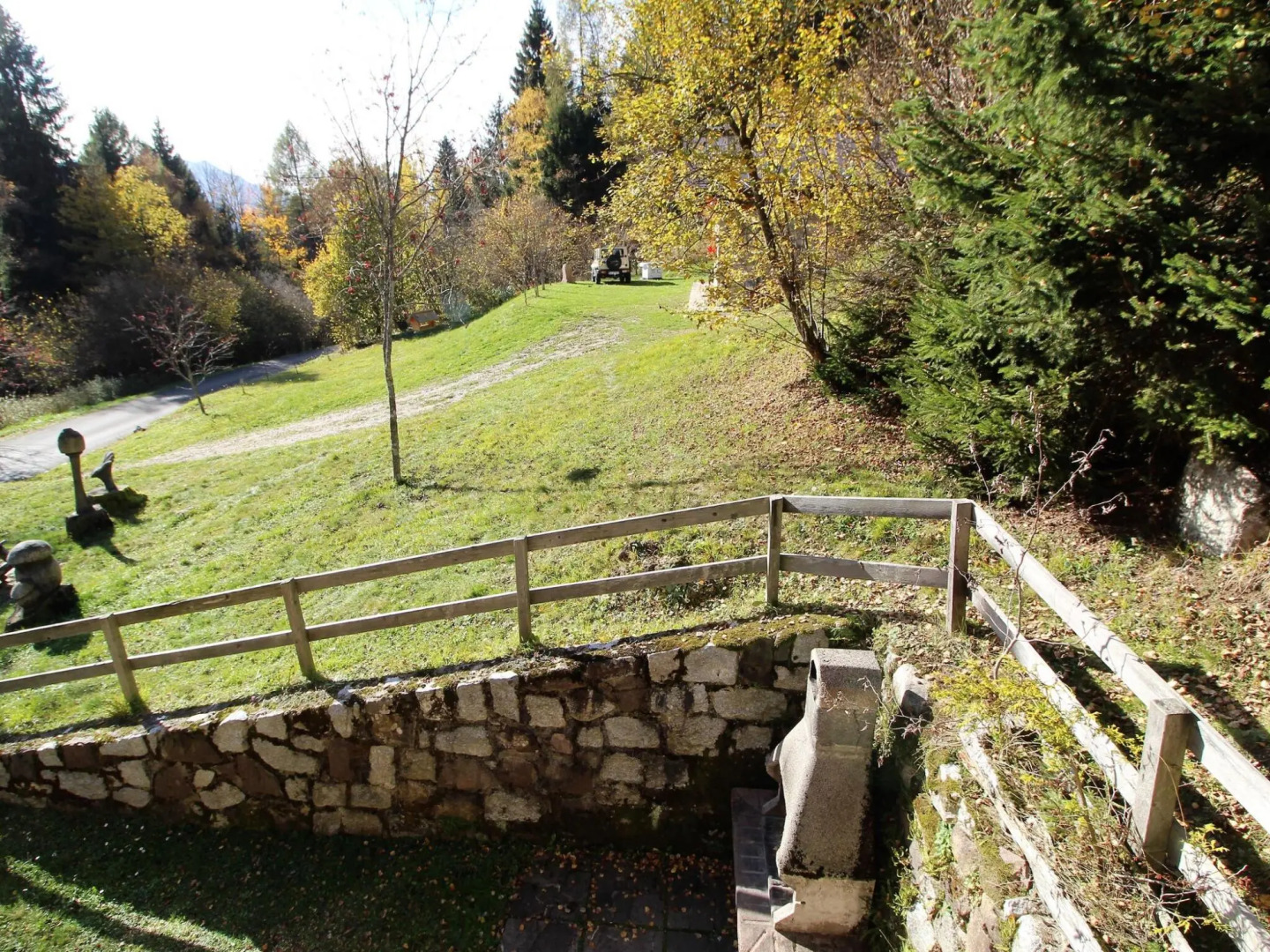 Wooden chalet in Pieve Tesino with garden